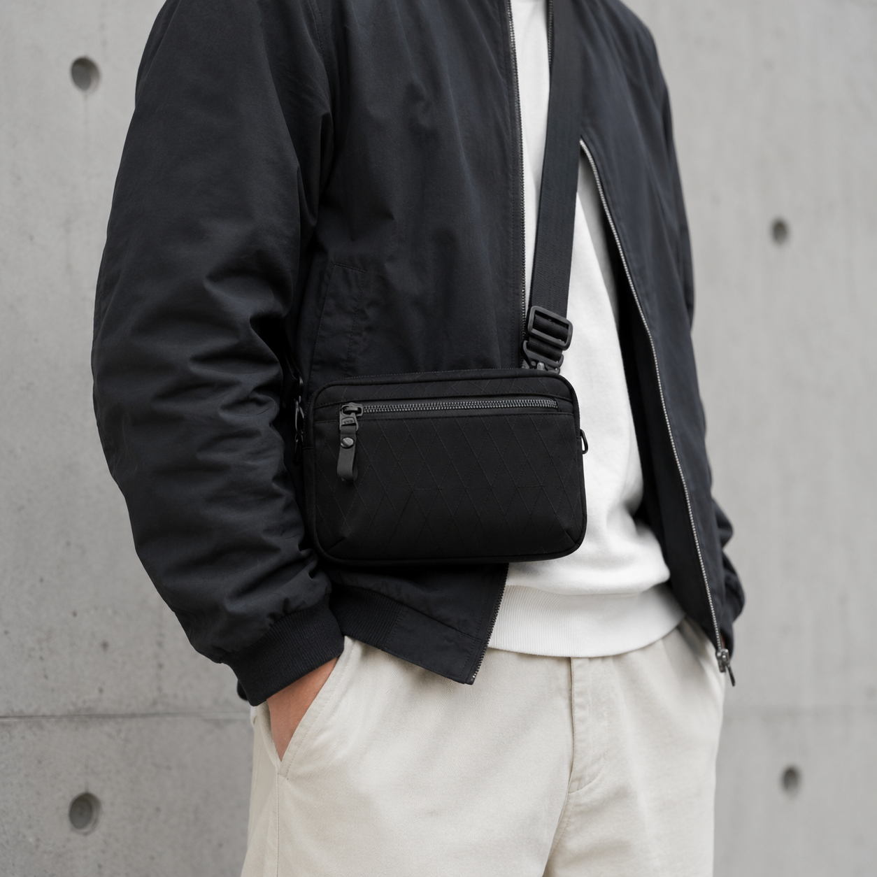 Vesta Phantom Mini 2L Sling Bag