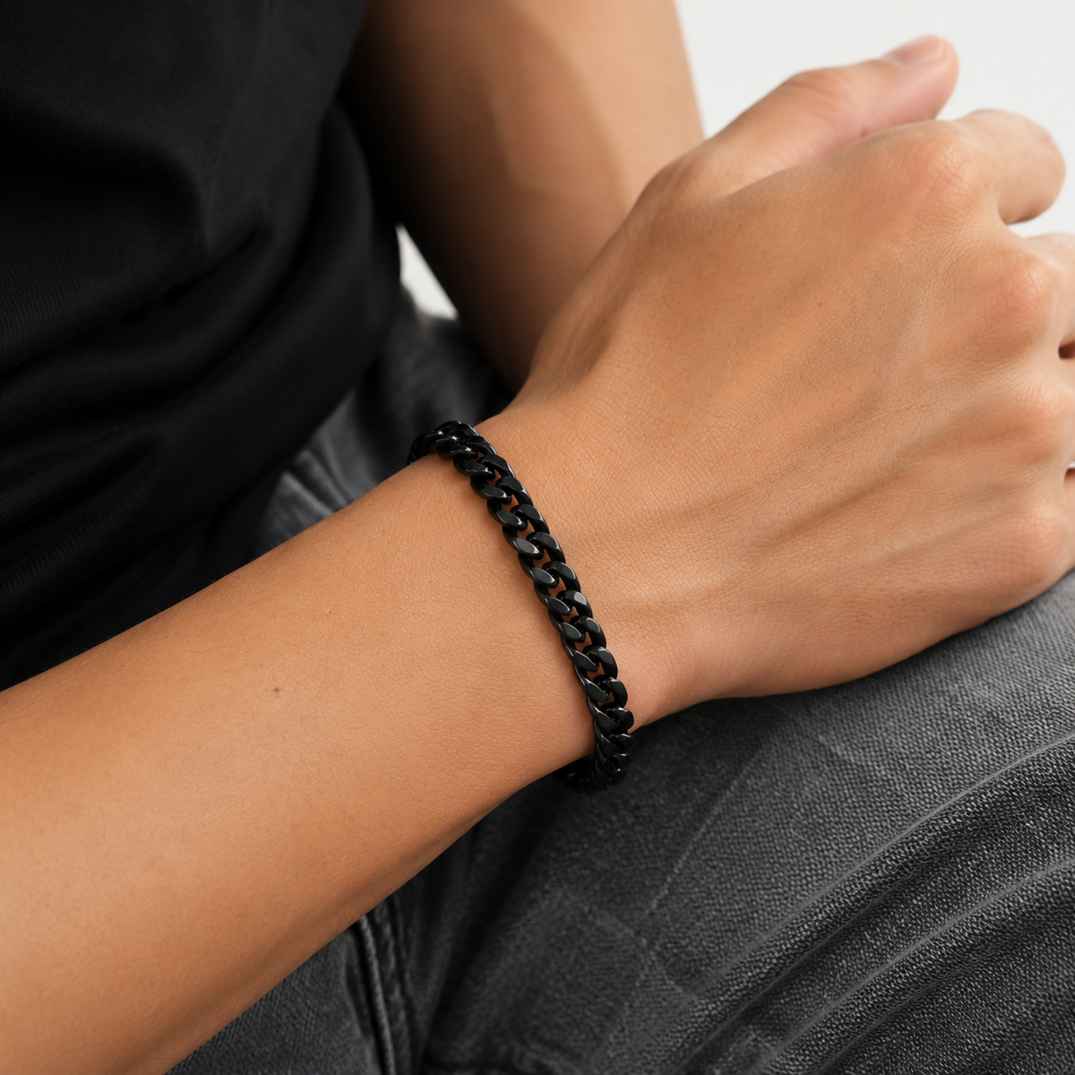 Vesta 10mm Black PVD Titanium Cuban Link Bracelet