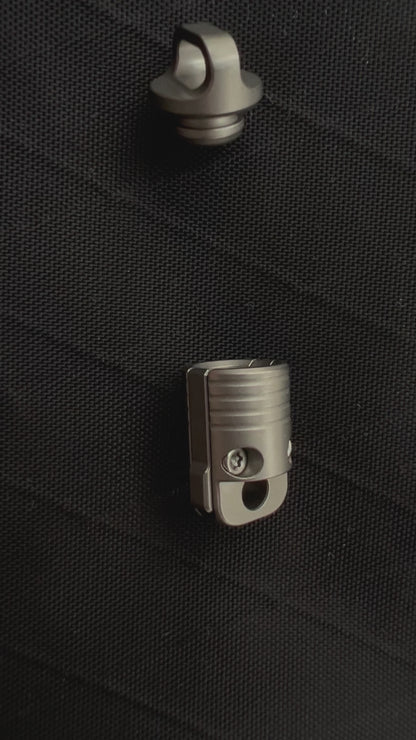 Vesta Titanium Quick Release Keychain