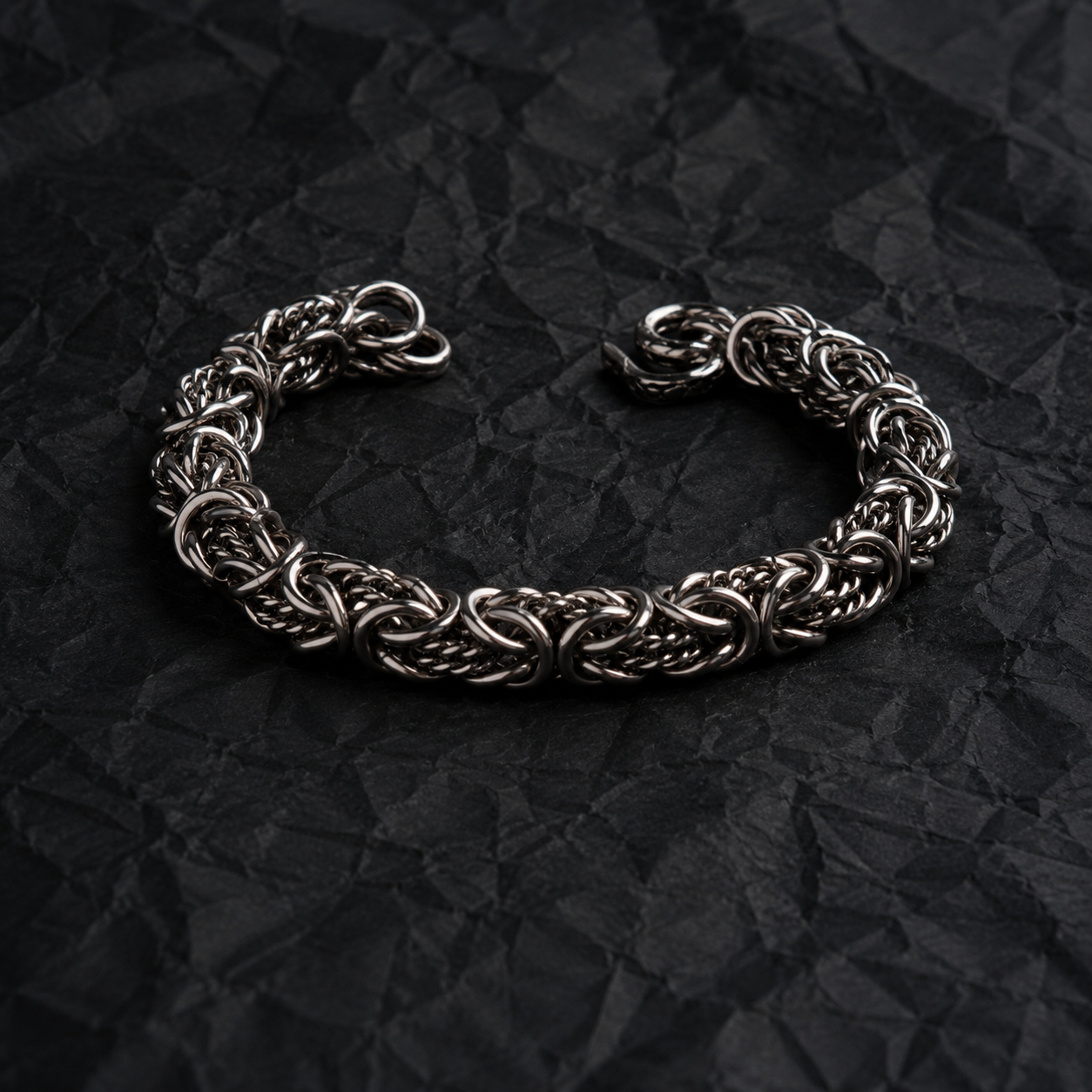 Vesta Dragon Coil Titanium Bracelet – 9mm Pure Titanium